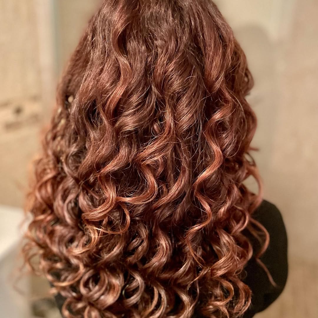 Copper curls by Portes Beauty